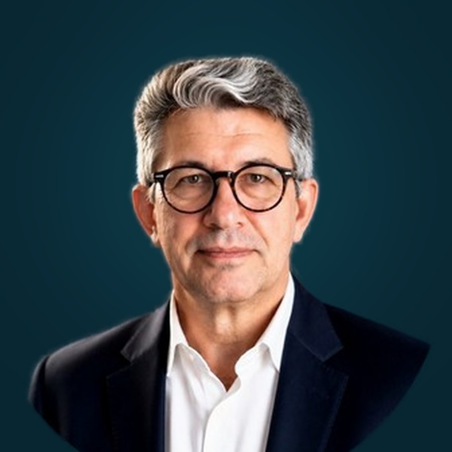 Retrato de Vilson Simon
